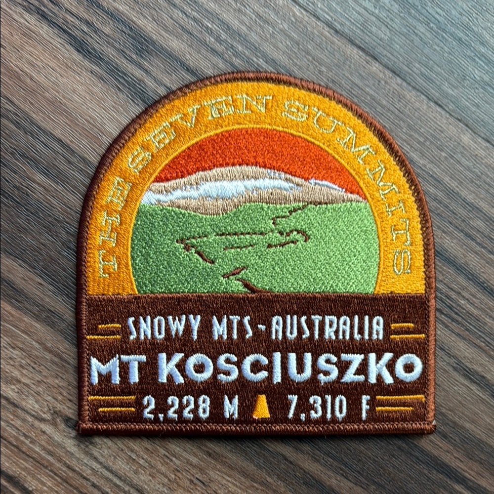 ⚡🖤 FLASH SALE: BOGO⚡ Mt Kosciuszko Embroidered Patch